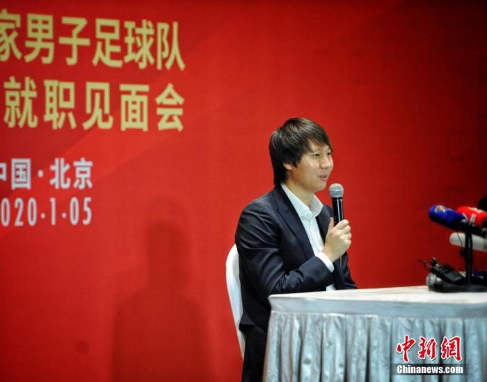 国足前路仍难预测，铁帅愿倾其所有带来新风与