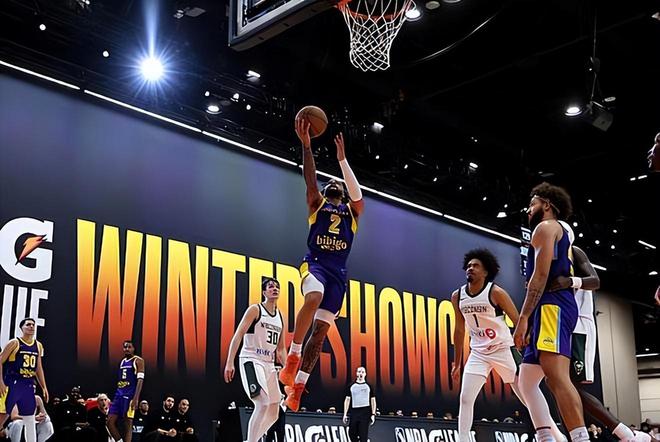 南湾湖人逆转撕裂城混音 RJ-戴维斯24+6助球队取胜