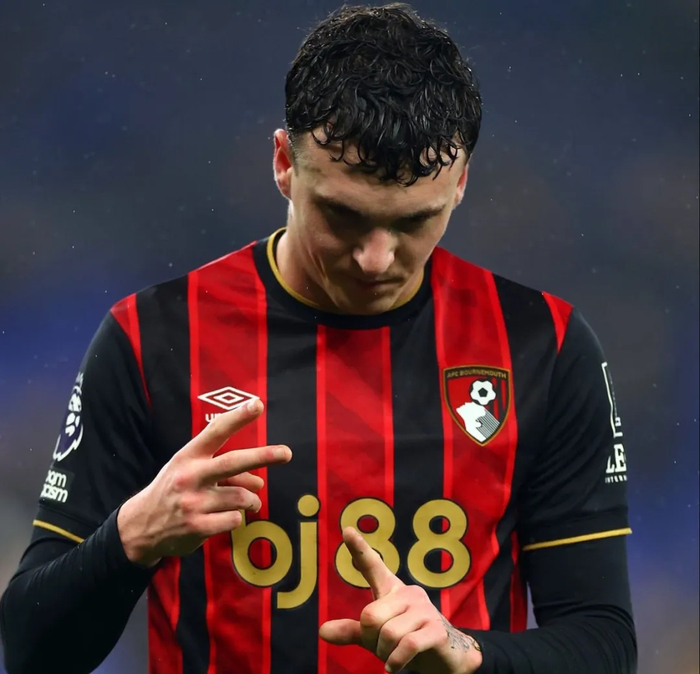 埃泽伤缺影响阿森纳 斯凯利前景堪忧 阿森纳引援