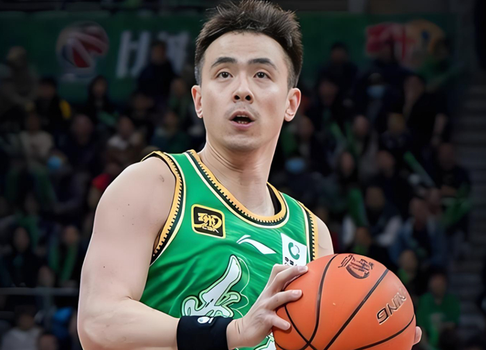 辽宁队大胜广州队 乌戈执教首秀获对手高度评价